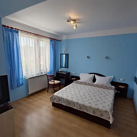 Boryka Family Hotel 3*
